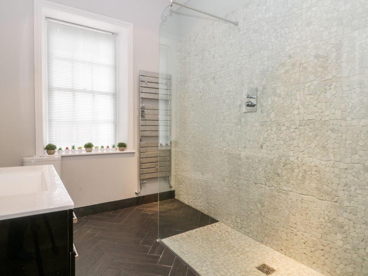 7A Belvoir Terrace スカーバラ エクステリア 写真